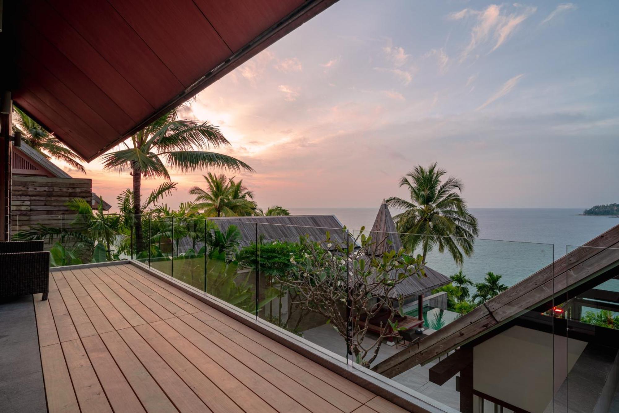 Surin Beach Oceanfront Villa With Ocean And Beach Views Eksteriør bilde