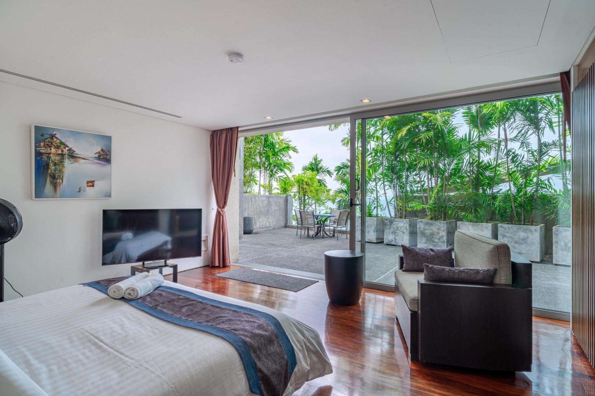 Surin Beach Oceanfront Villa With Ocean And Beach Views Eksteriør bilde